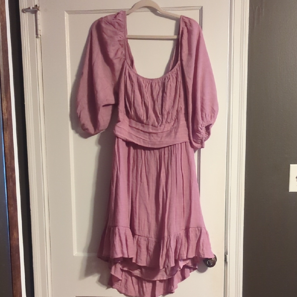 Chic Mauve Midi Dress with Puff Sleeves